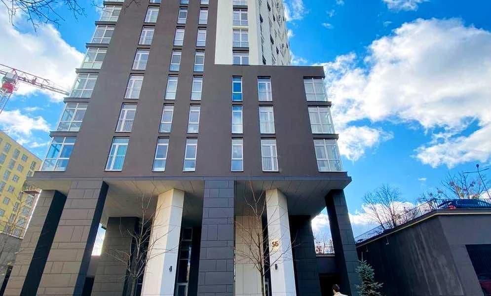 1-кімнатна квартира у ЖК Elyseum: авторський ремонт, вид на місто - фото 2