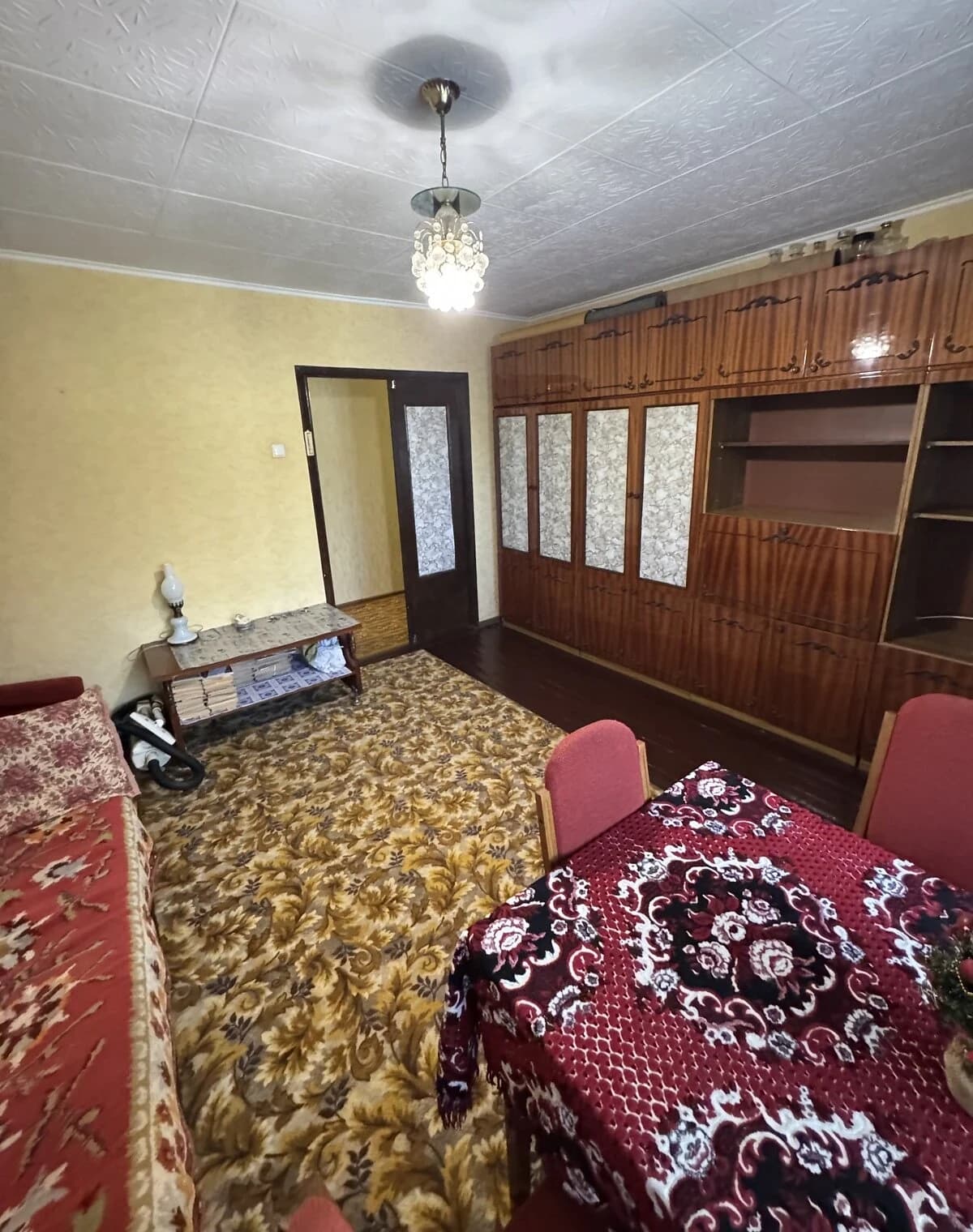 2-кімнатна квартира, Червоний Камінь: цегляні стіни, бойлер - фото 5