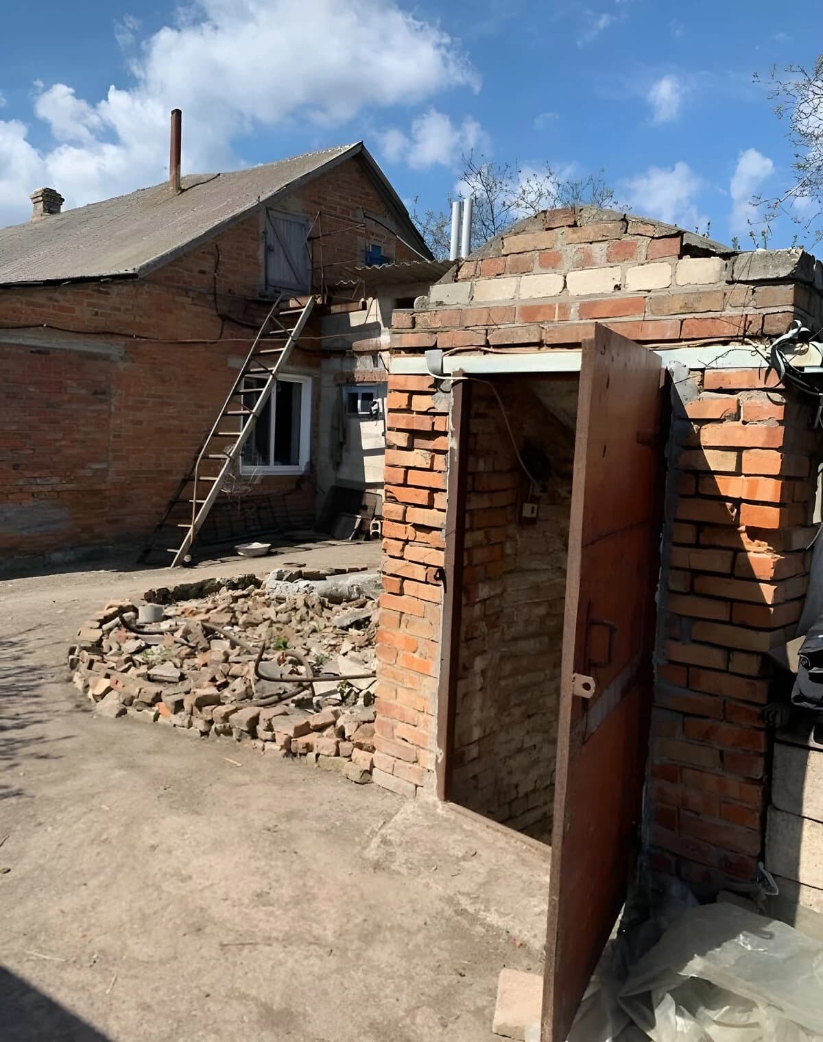 Будинок, Біленьке: газове й пічне опалення, свердловина, сад - фото 5