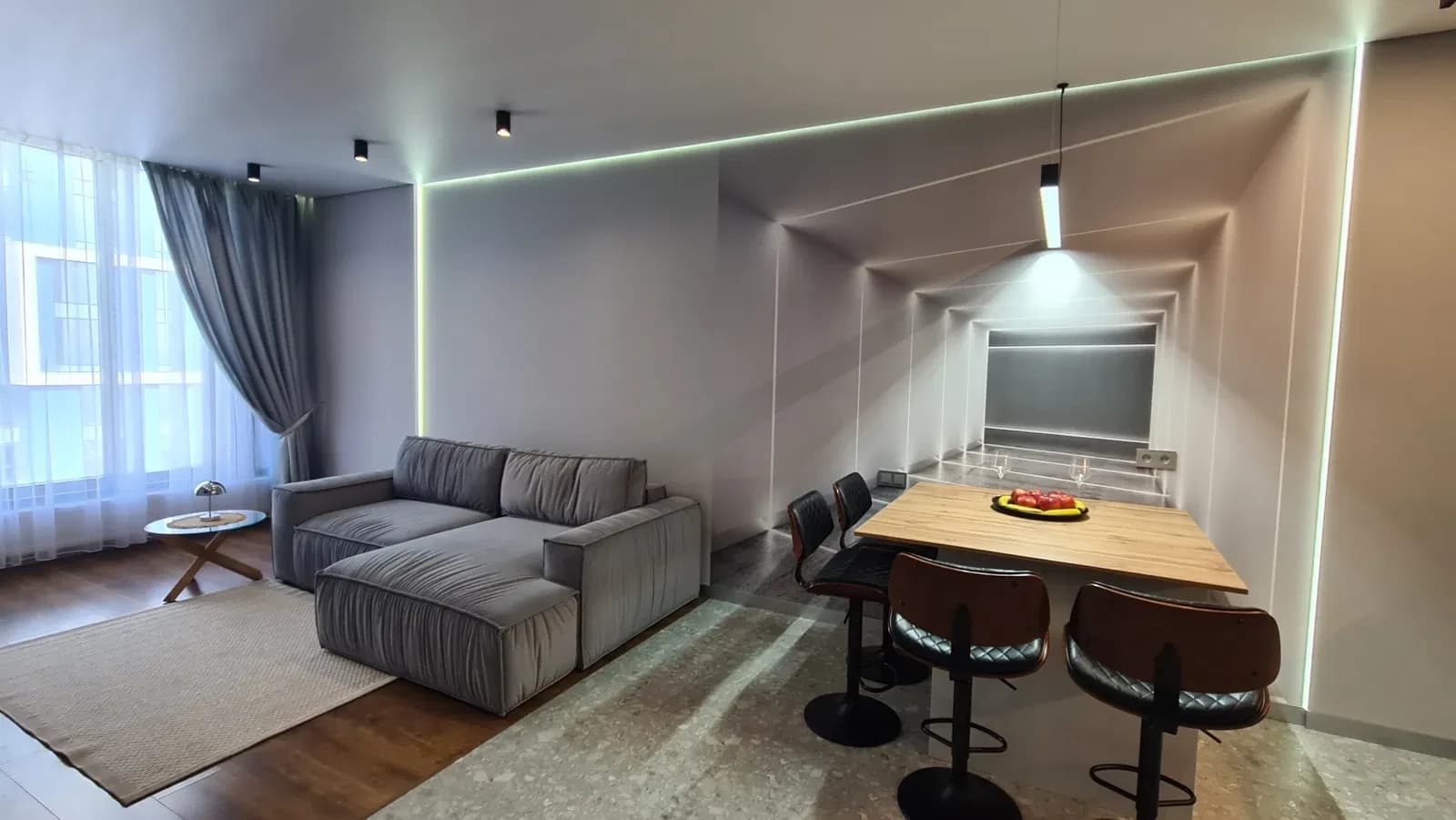 2-кімнатна квартира у ЖК Edelweiss House: авторський ремонт, паркінг