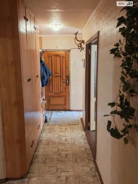 4-кімнатна квартира, Лозова: балкон, бойлер - фото 2