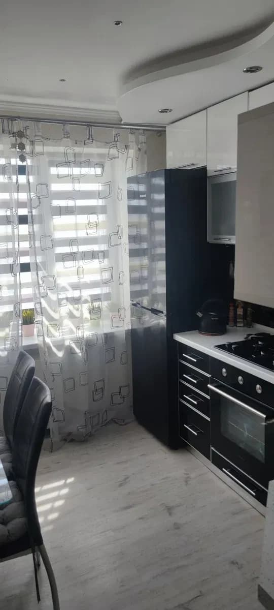 3-кімнатна квартира, Єрки: євроремонт, автономне опалення - фото 3