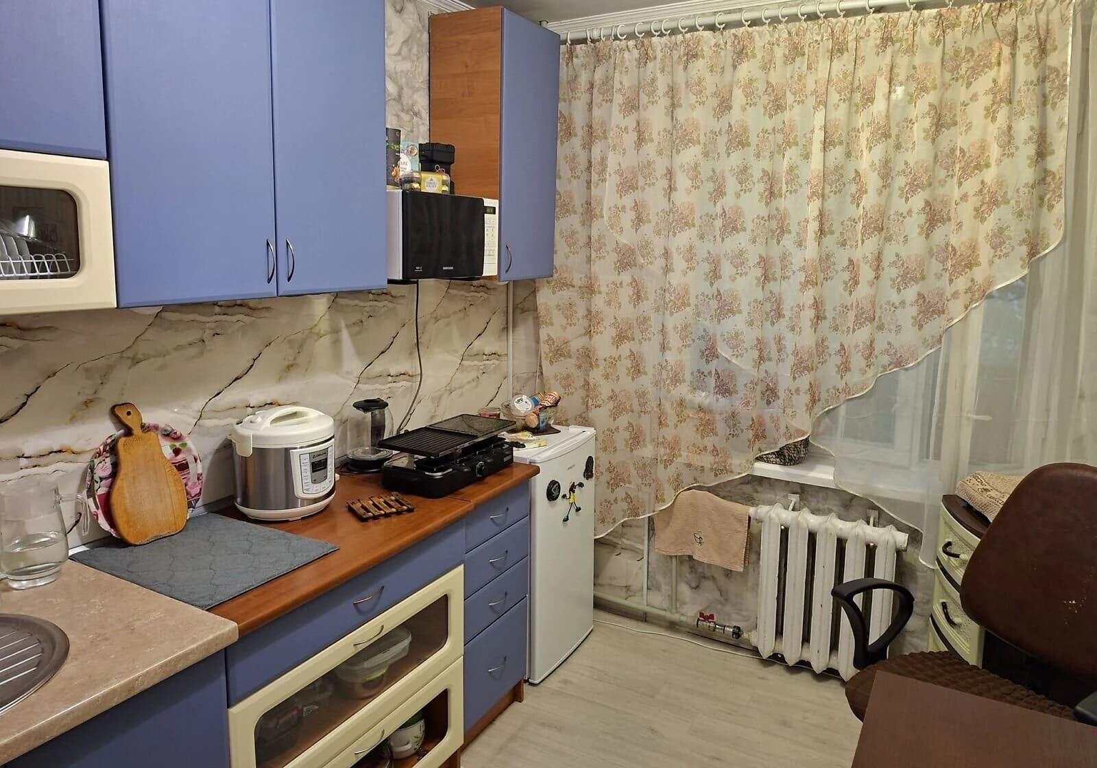 3-кімнатна квартира, Южноукраїнськ: натяжна стеля, централізоване опалення
