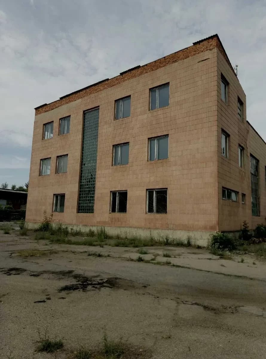 Майновий комплекс, Вільшана: два цехи, по дві кран-балки