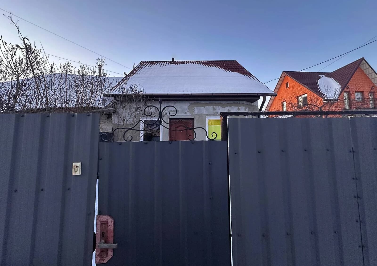 Частина будинку, Центр: індивідуальне опалення, гараж із підвалом - фото 3