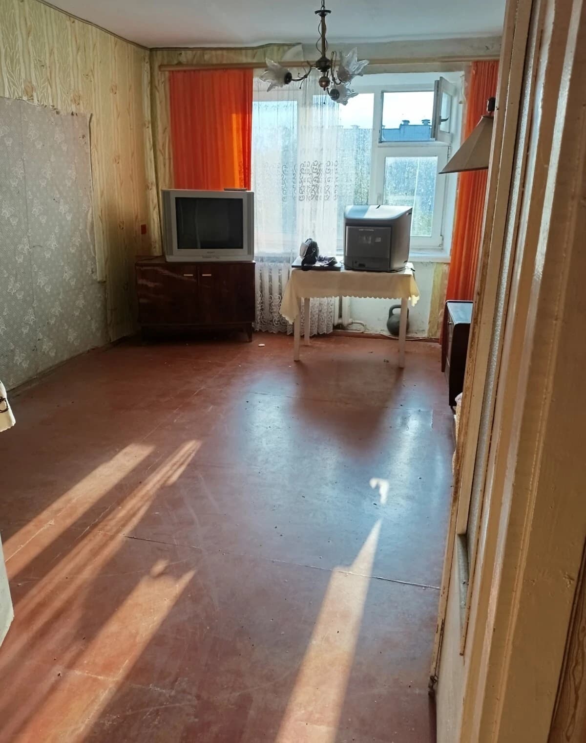 2-кімнатна квартира, Старокостянтинів: торг можливий, без ремонту - фото 1