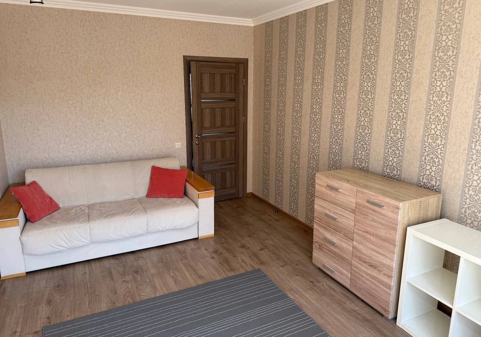 2-кімнатна квартира, Вишневе: дизайнерський ремонт, супутникове ТБ - фото 4