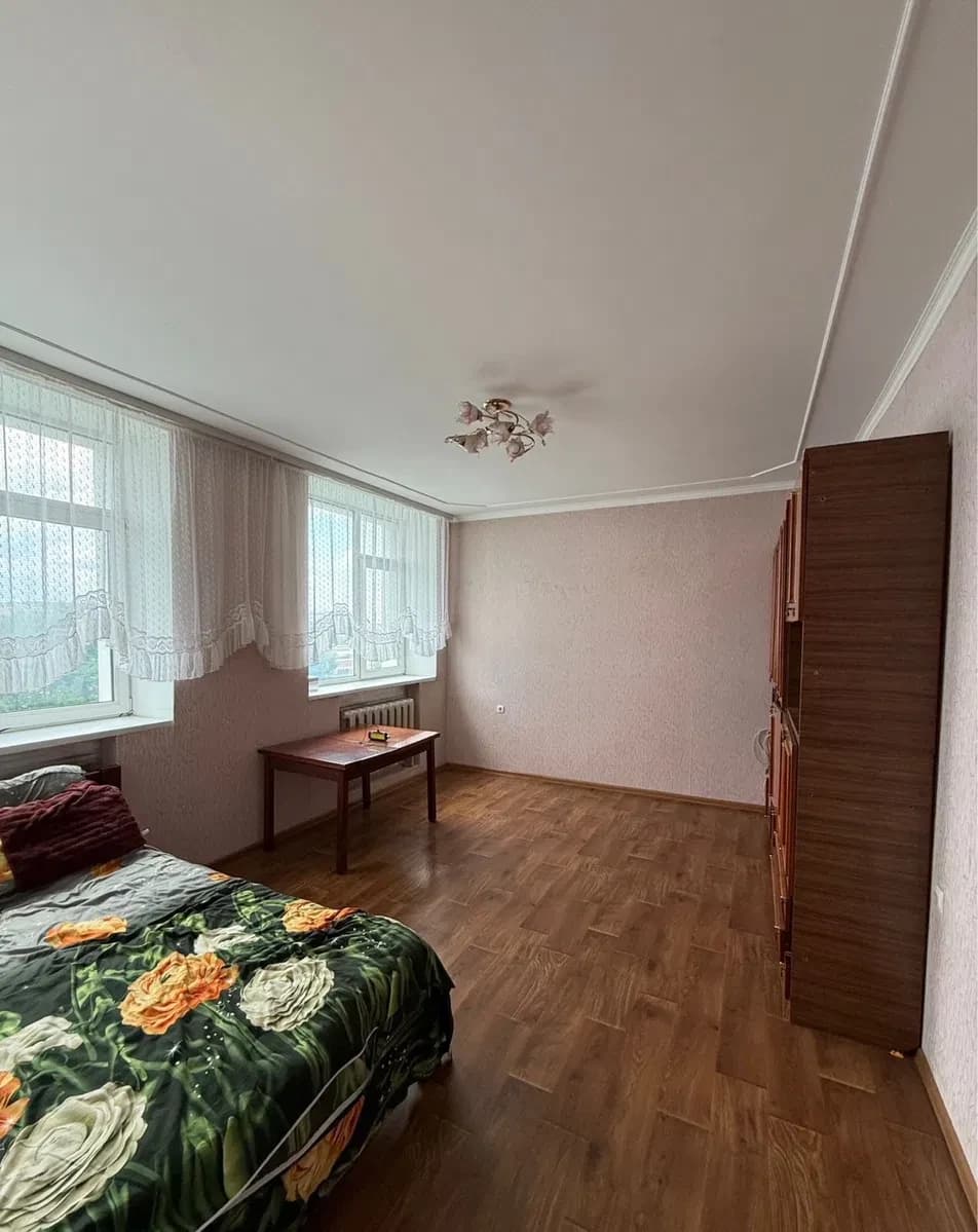 2-кімнатна квартира, Костопіль: окремі кімнати, косметичний ремонт - фото 4