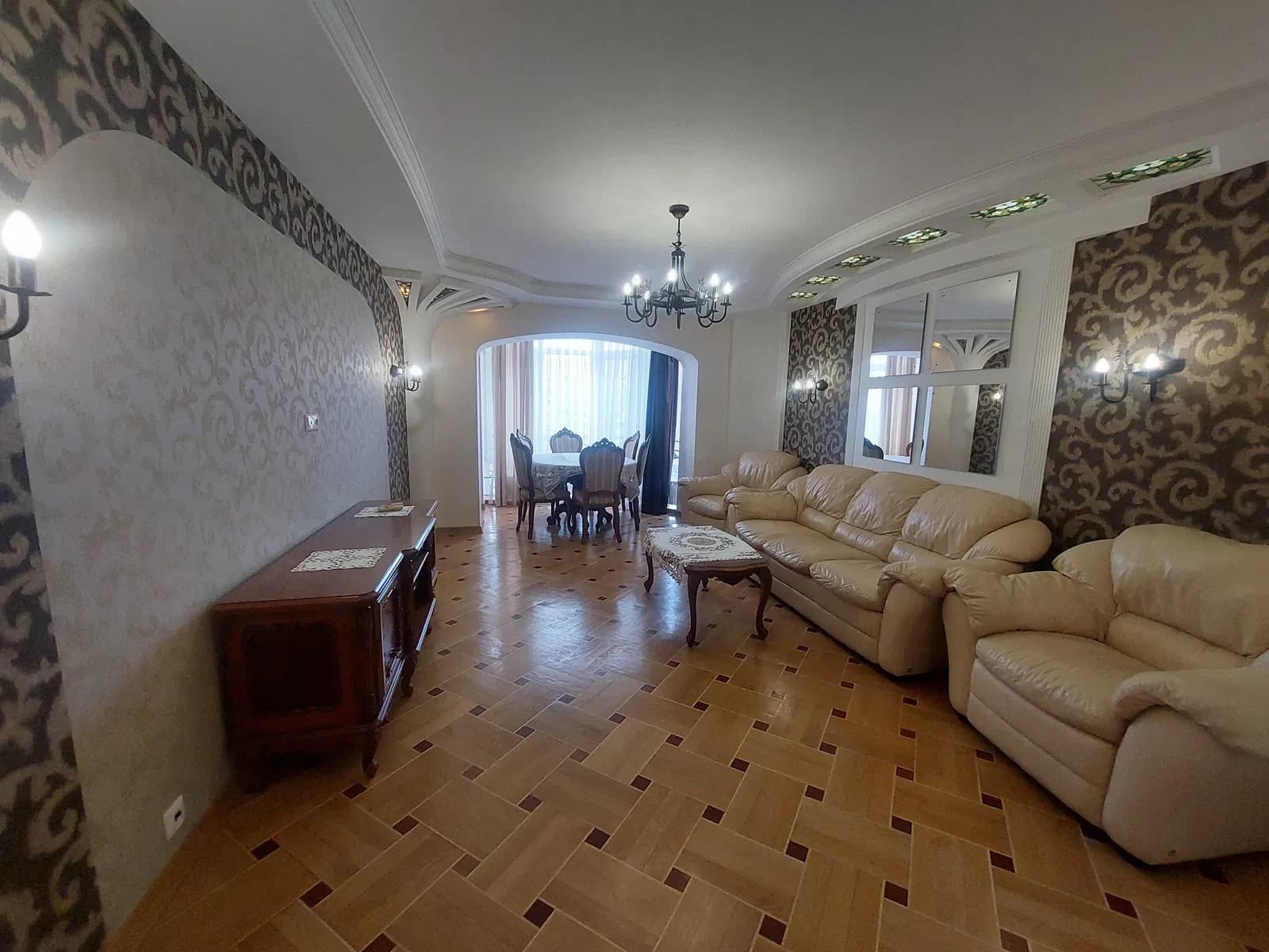 2-кімнатна квартира, Голосіївський: авторський ремонт, метро ВДНГ 12 хв - фото 1