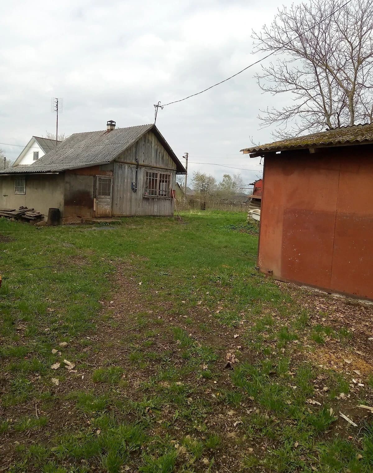 Будинок, Стара Жадова: пічне опалення, 16 соток, сад