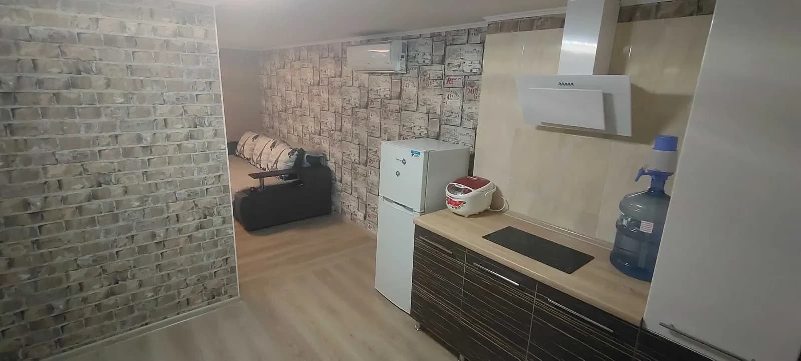 Будинок, Зоря: три ділянки, можна одразу жити без вкладень - фото 2