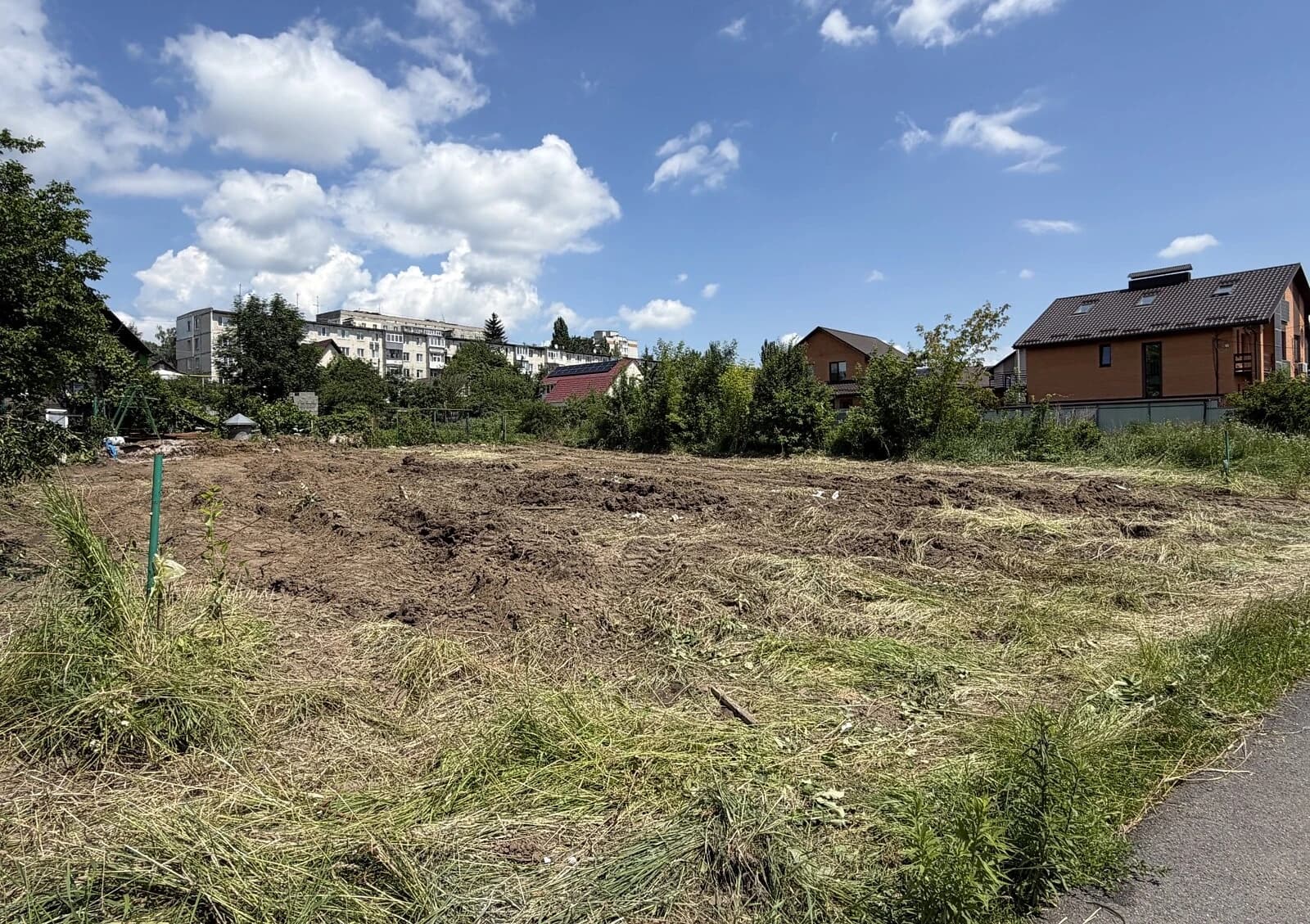 Ділянка 5.6 сотки, Вишенька: під житлову забудову, під гараж - фото 1