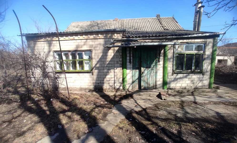 Будинок, Дніпрове: 15 соток, газ і пічне опалення