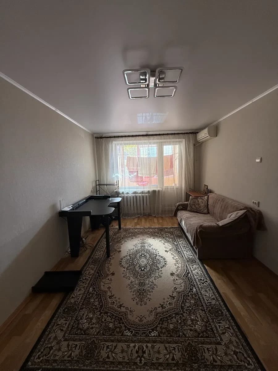 2-кімнатна квартира, Долгинцевський: 95-й квартал, косметичний ремонт - фото 4