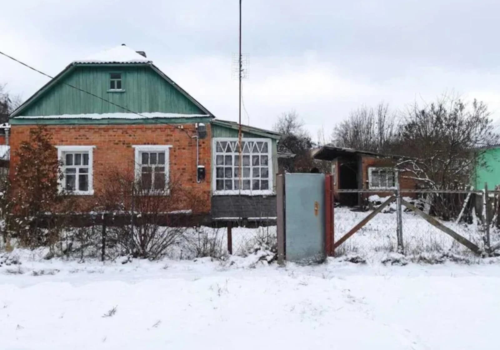 Будинок, Юрівка: 7,9 сотки, цегляні стіни, газове опалення - фото 1