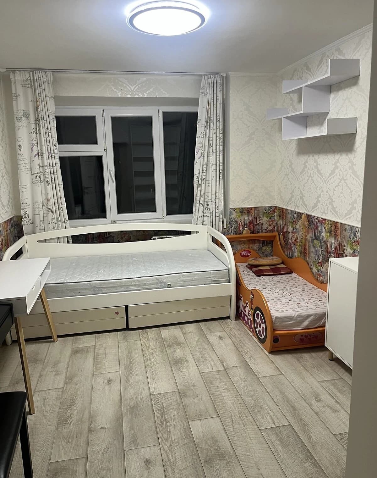 3-кімнатна квартира, Поділ: кухня-студія, опалення без світла - фото 3