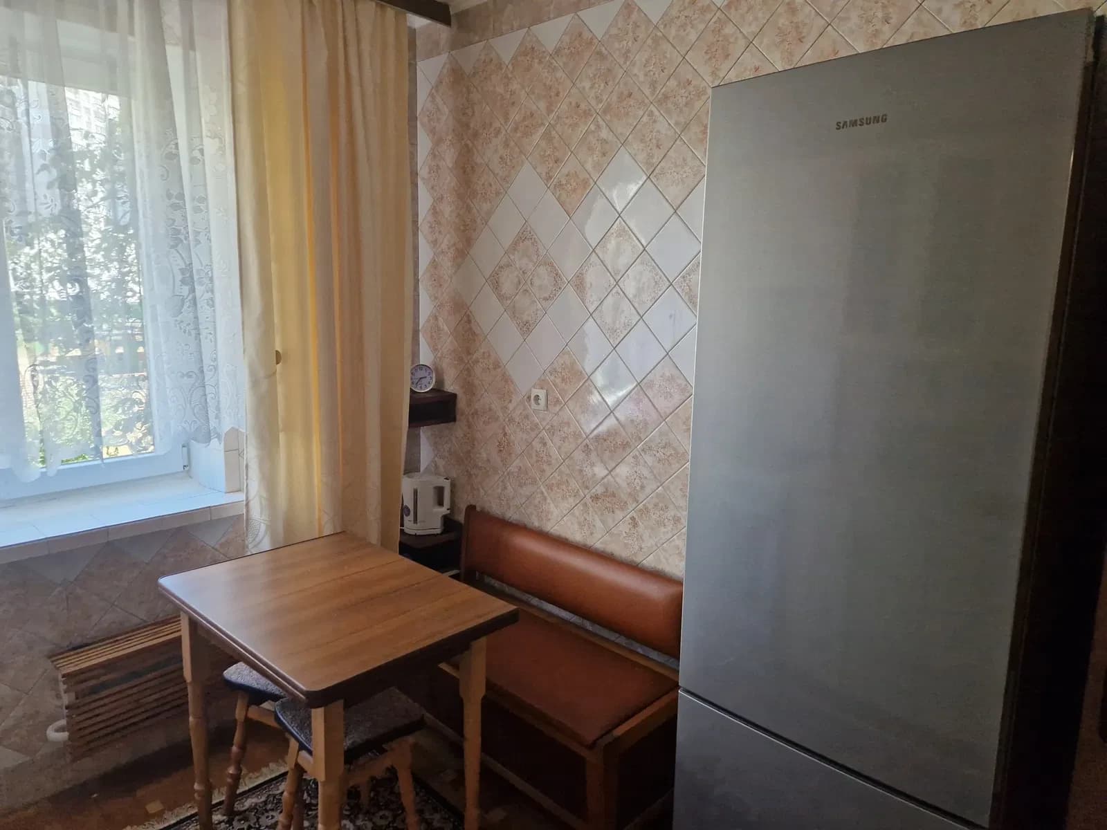 3-кімнатна квартира, Дарницький: метро, опалення та вода без світла - фото 3