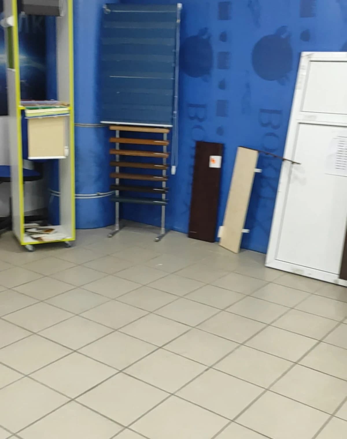 Офіс, Південний: фасадне, вільне планування, тераса - фото 5
