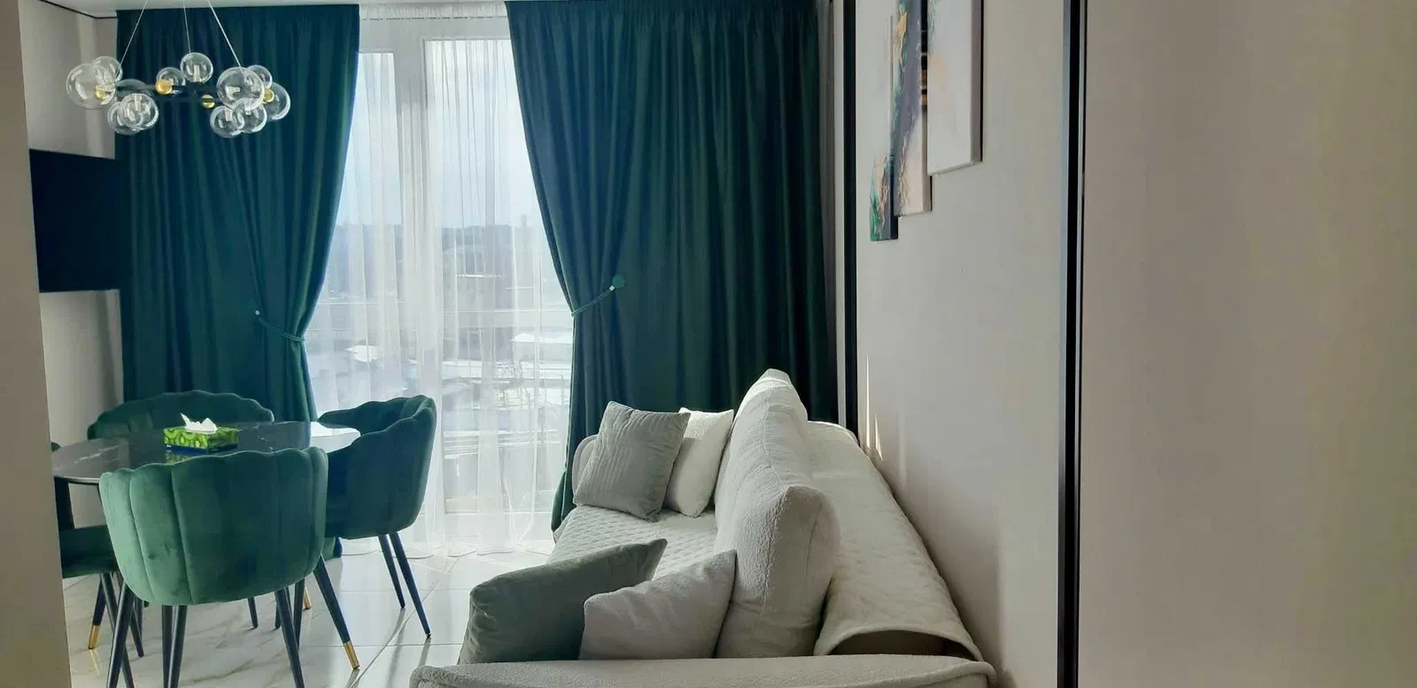 3-кімнатна квартира у ЖК Riel City: вид на Львів, авторський ремонт - фото 4