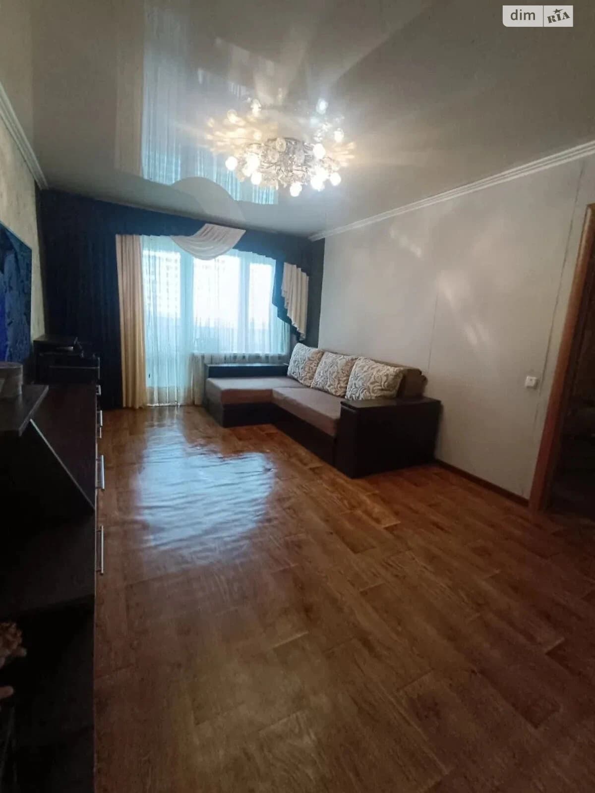 2-кімнатна квартира, Старокостянтинів: косметичний ремонт - фото 4