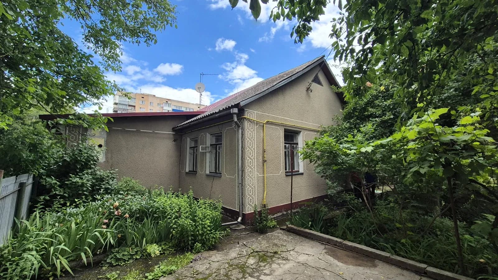 Частина будинку, Центр: гараж, 6 соток, усі комунікації - фото 2
