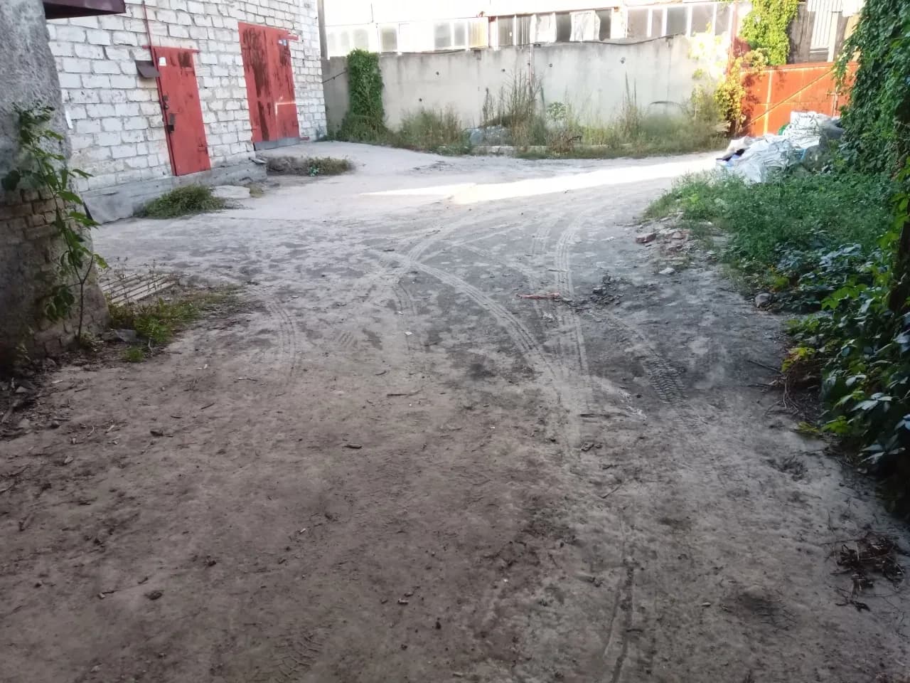 Приміщення, Суми: 380 В, малярна камера, оглядова яма - фото 2
