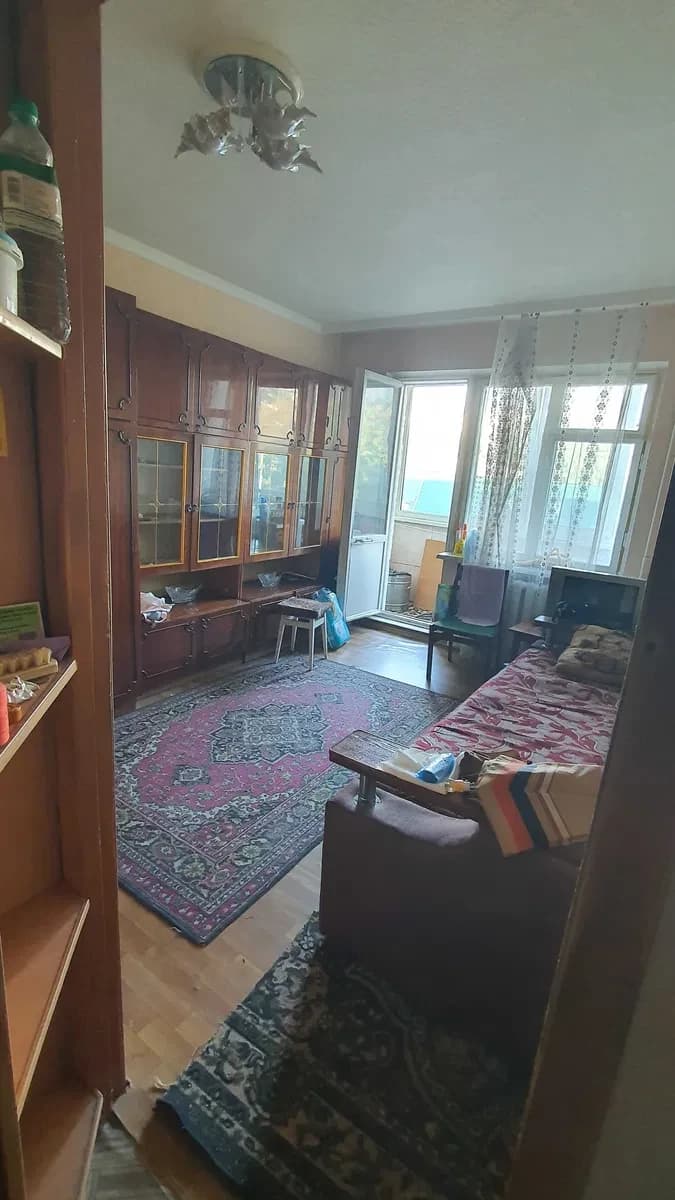 Гостинка, Біла Церква: косметичний ремонт, роздільний санвузол - фото 1
