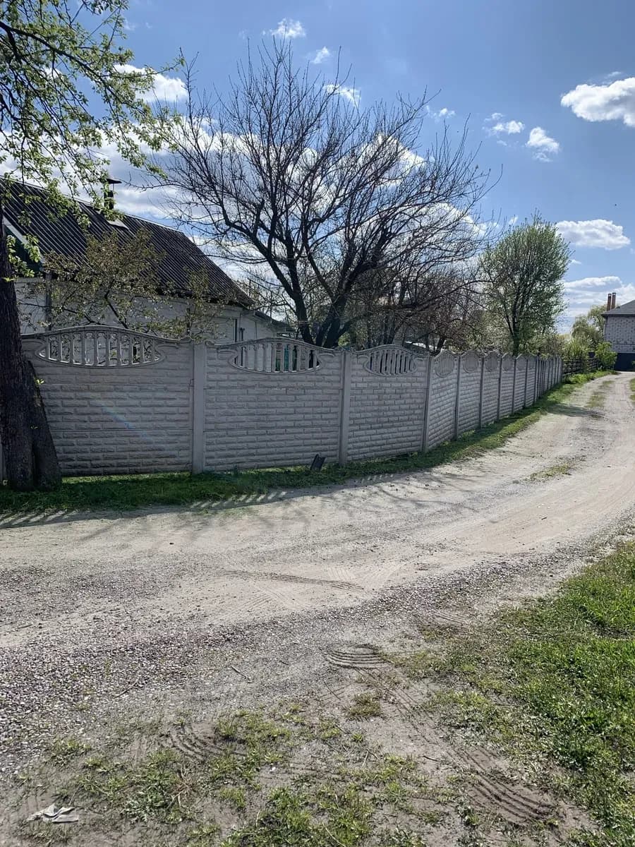 Дача між Горішніми Плавнями та Кременчуком: баня, навіс - фото 3