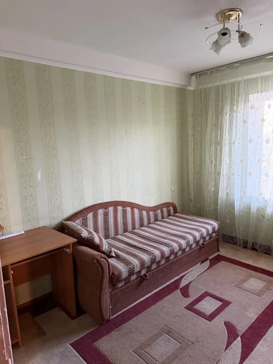 3-кімнатна квартира, Деснянський: два балкони, до метро 7 хв маршруткою - фото 4