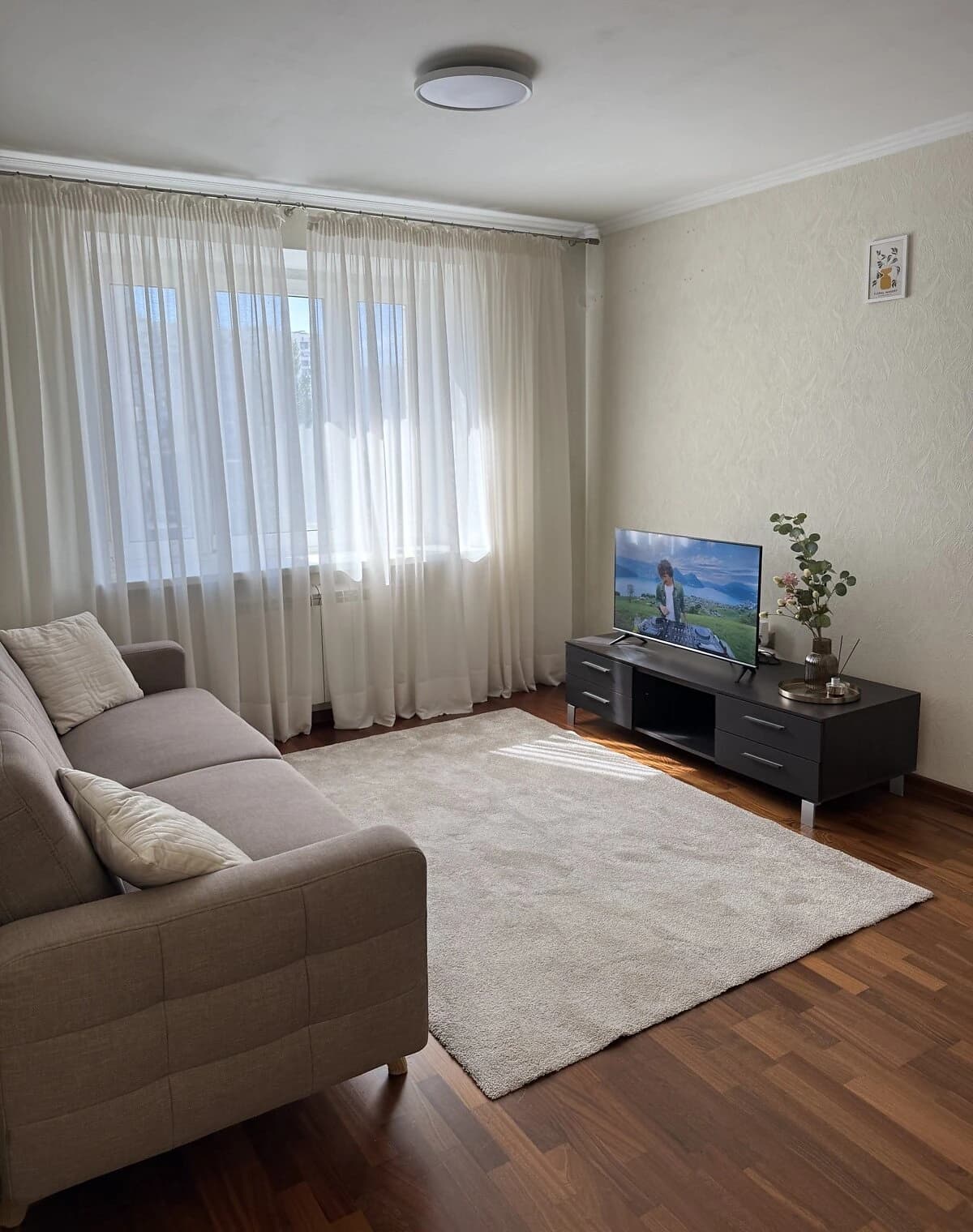 3-кімнатна квартира, Оболонь: євроремонт, метро Мінська - фото 2