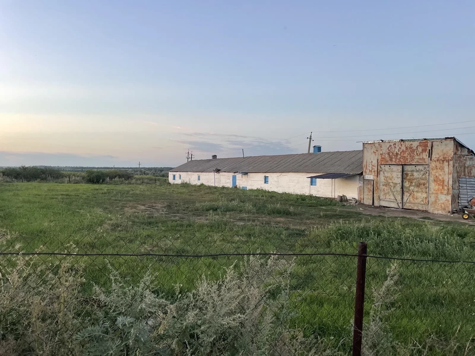 Ферма або склад, Маяк: трансформатор ТМ-40/10, 9 кВ, свердловина - фото 2