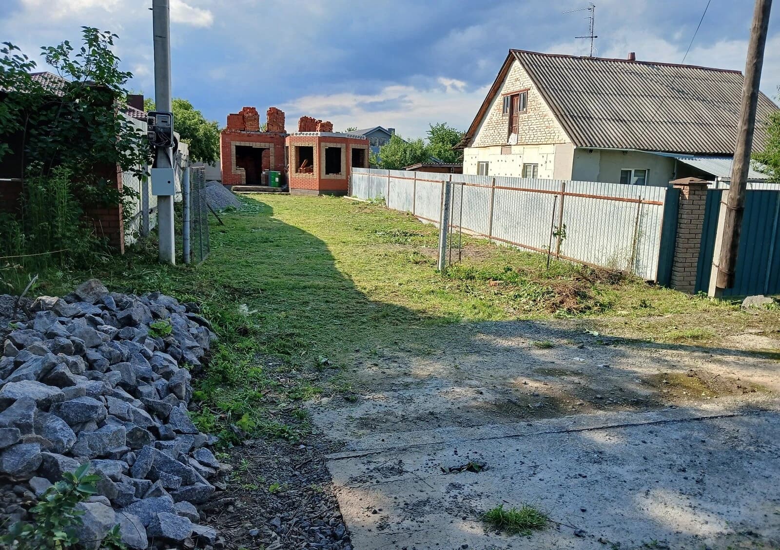 Ділянка 6.3 сотки, Старе місто: під житлову забудову, фундамент - фото 1