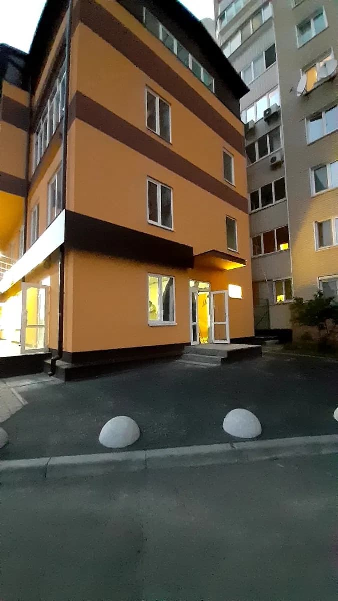 Нежитлове приміщення, Деснянський: окрема будівля, без ремонту - фото 4