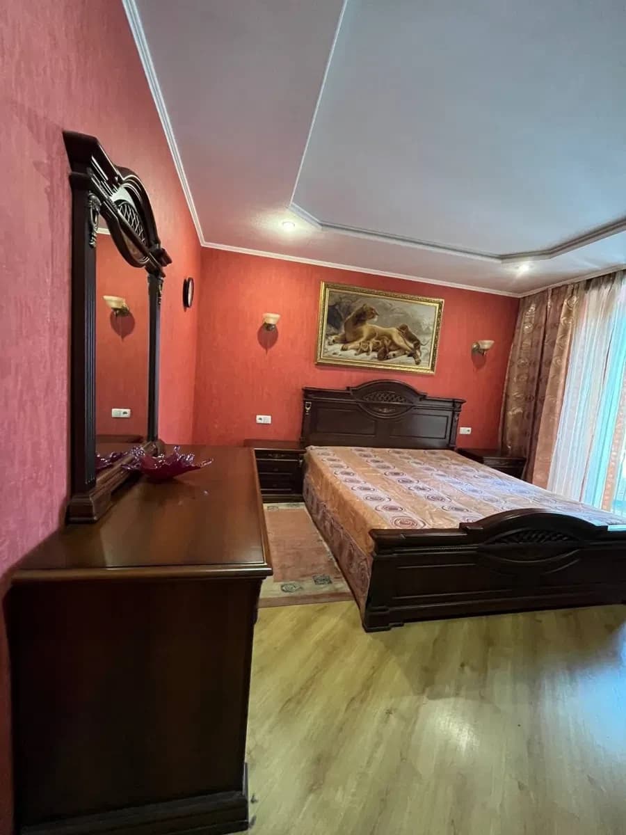 4-кімнатна квартира, Конотоп: авторський ремонт, сертифікати - фото 5