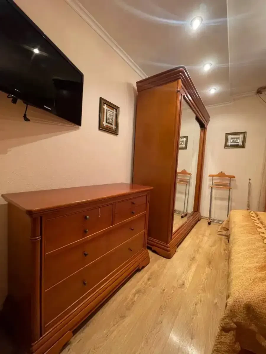 3-кімнатна квартира, Шевченківський: панорамний вид на Дніпро - фото 4