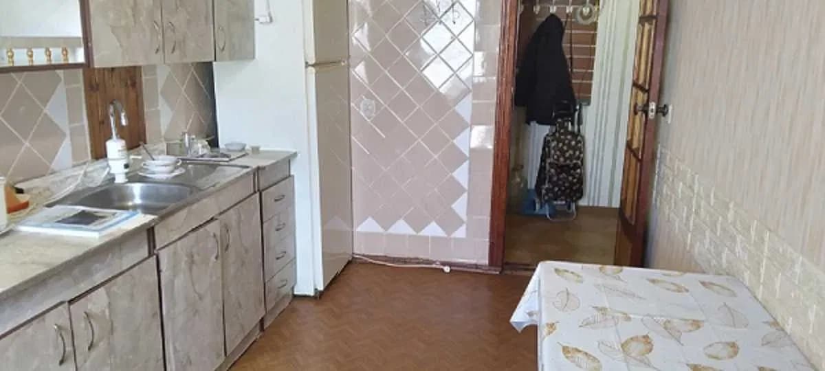 3-кімнатна квартира, Корабельний: косметичний ремонт, меблі й техніка - фото 3
