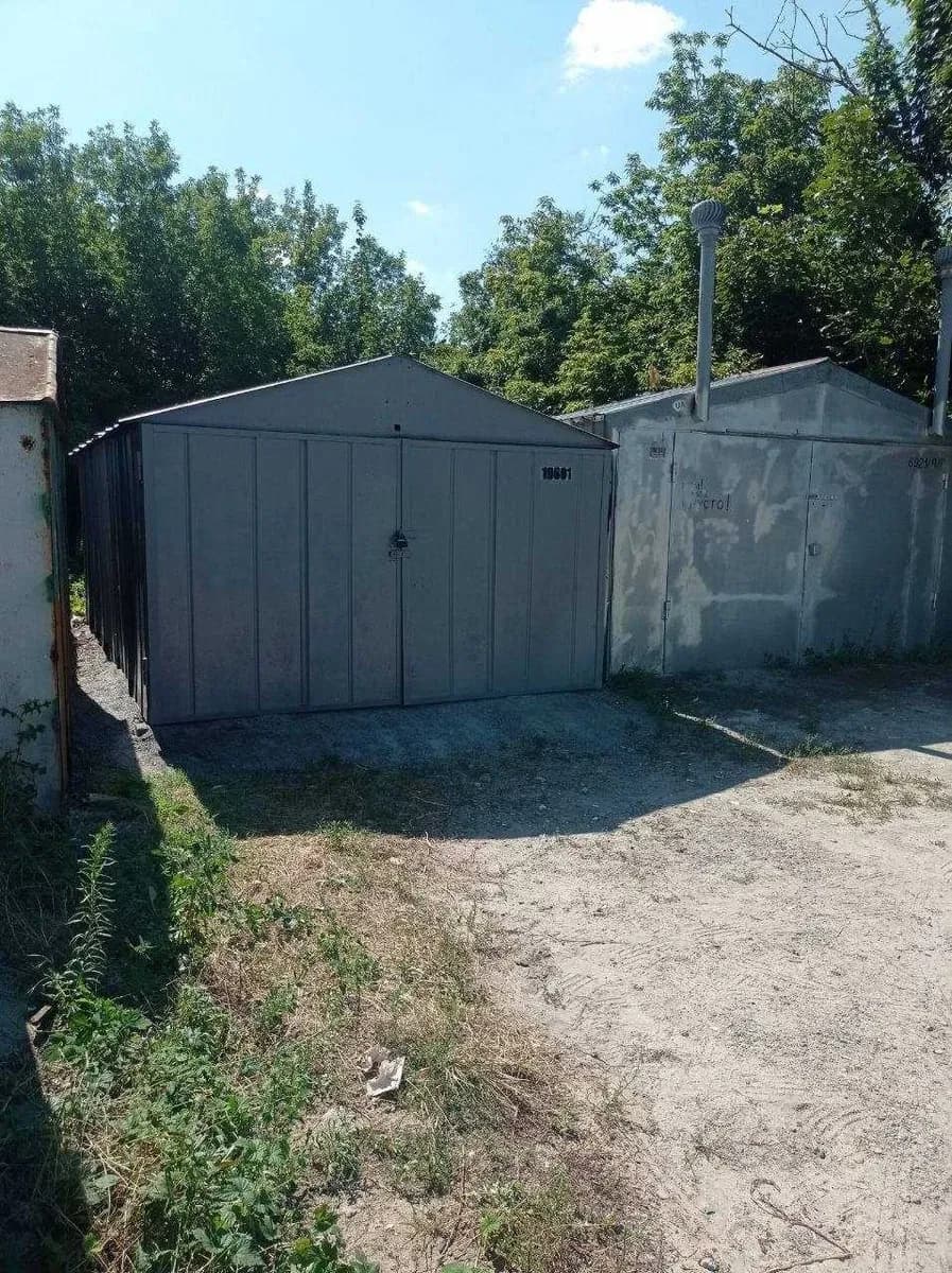 Гараж, Сокол 2: металевий, асфальтована дорога - фото 2