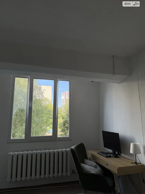 1-кімнатна квартира, Рівне: бойлер, внутрішній двір - фото 3