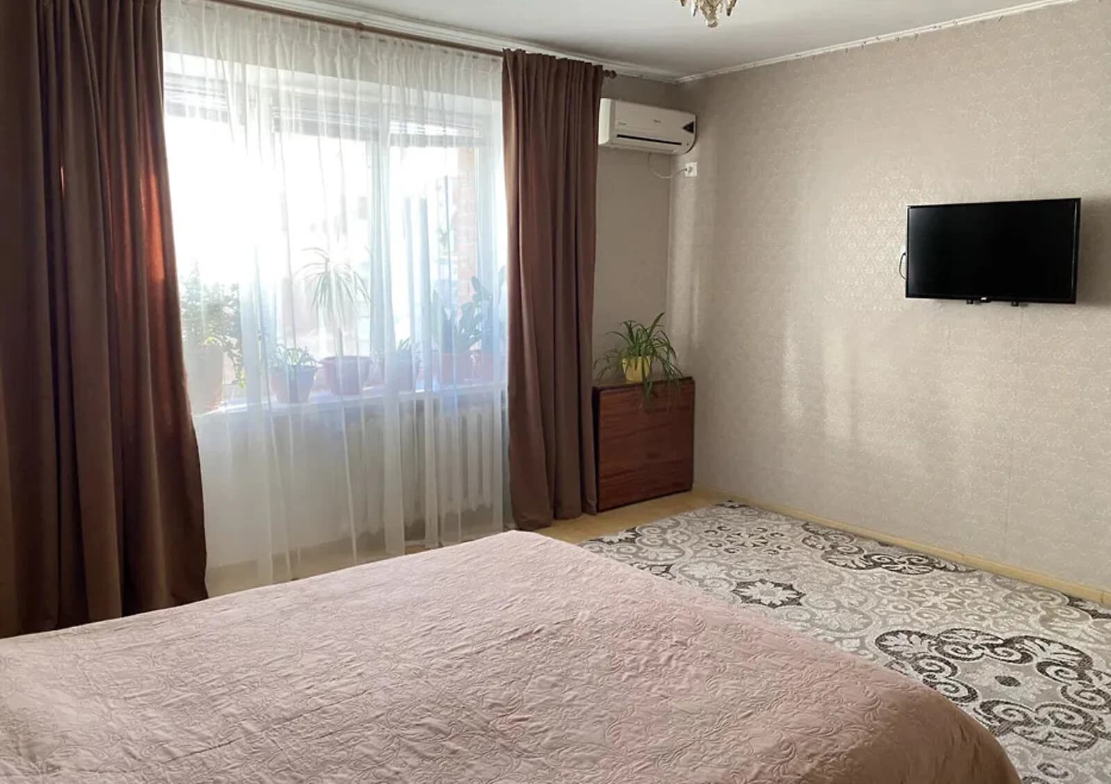 2-кімнатна квартира, Правий Поділ: євроремонт, внутрішній двір - фото 2