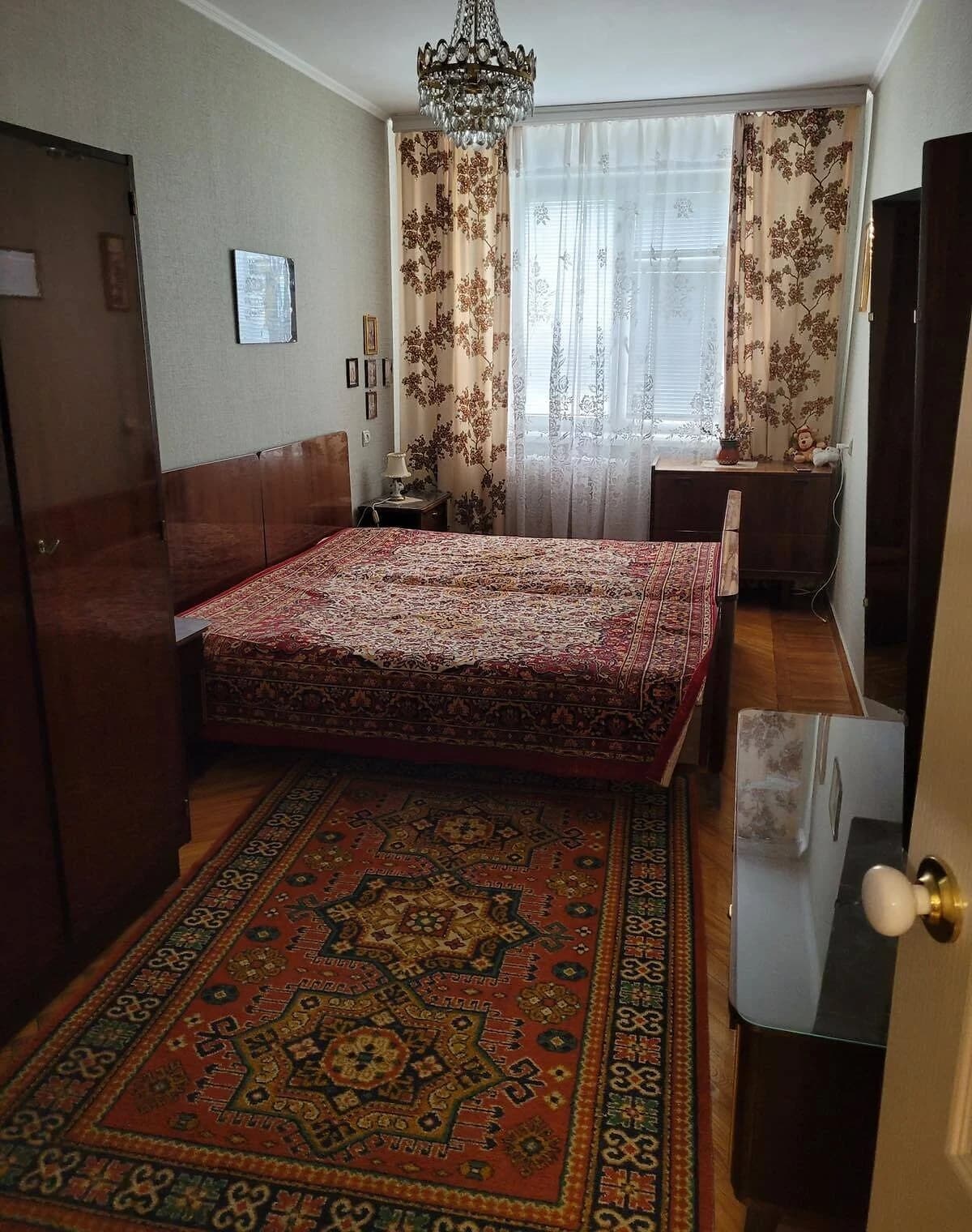 2-кімнатна квартира, вул. Ньютона: балкон, роздільний санвузол - фото 5