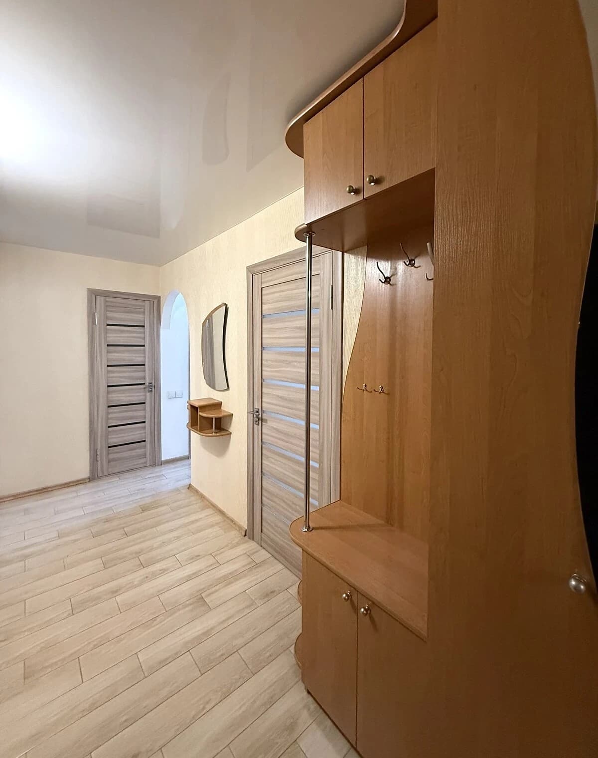 2-кімнатна квартира, Вишенька: євроремонт, укриття в будинку - фото 1