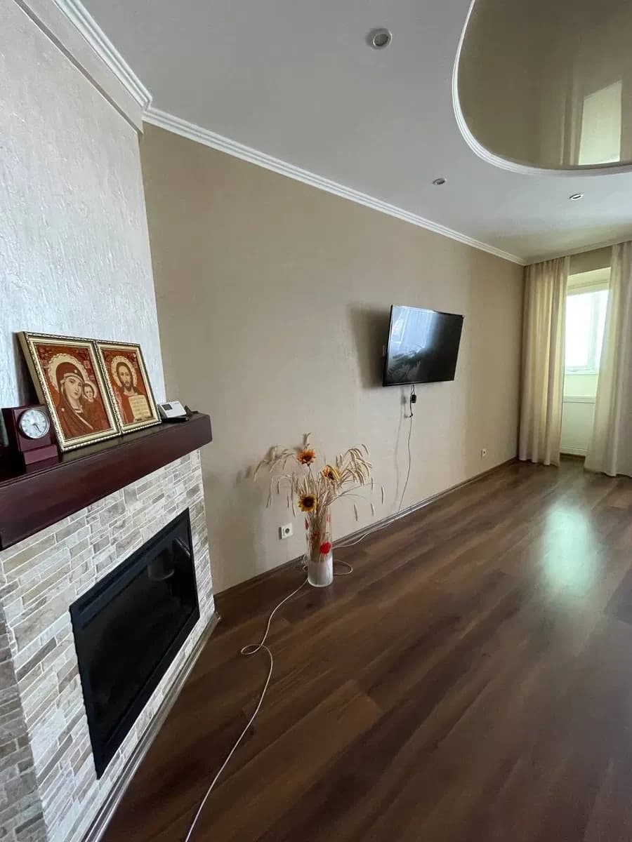 3-кімнатна квартира, Фурси: авторський ремонт, тераса, паркомісце - фото 3