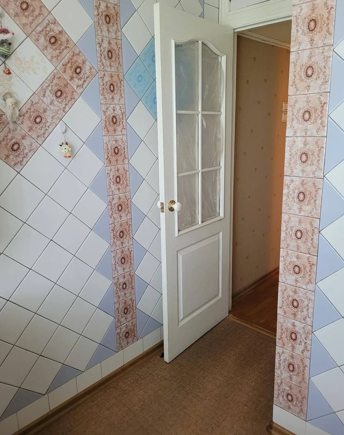 2-кімнатна квартира, вул. Ньютона: балкон, роздільний санвузол - фото 2