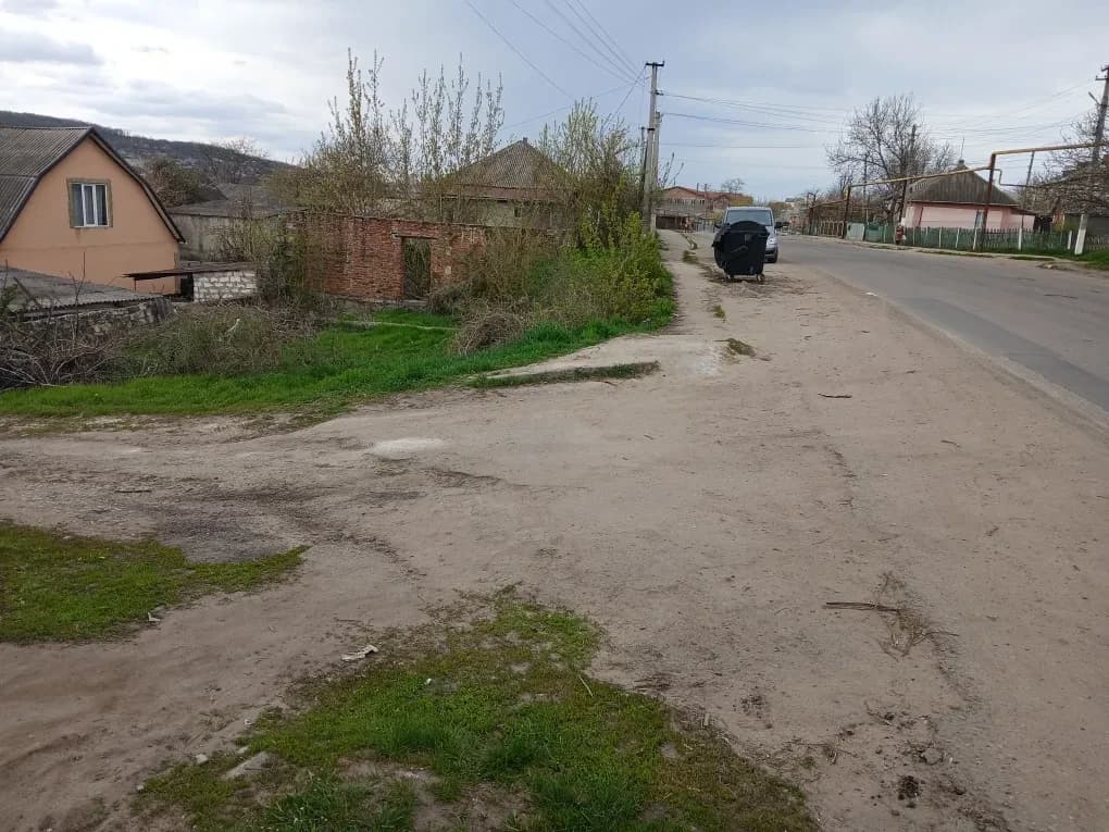 Ділянка 4 соток, Балта: центр міста, фундамент