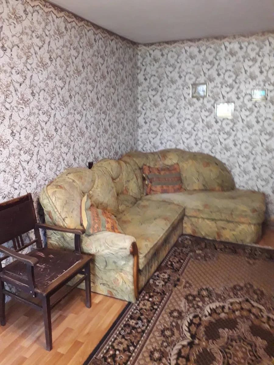 2-кімнатна квартира, ПТЗ: євроремонт, тепла підлога, меблі й техніка