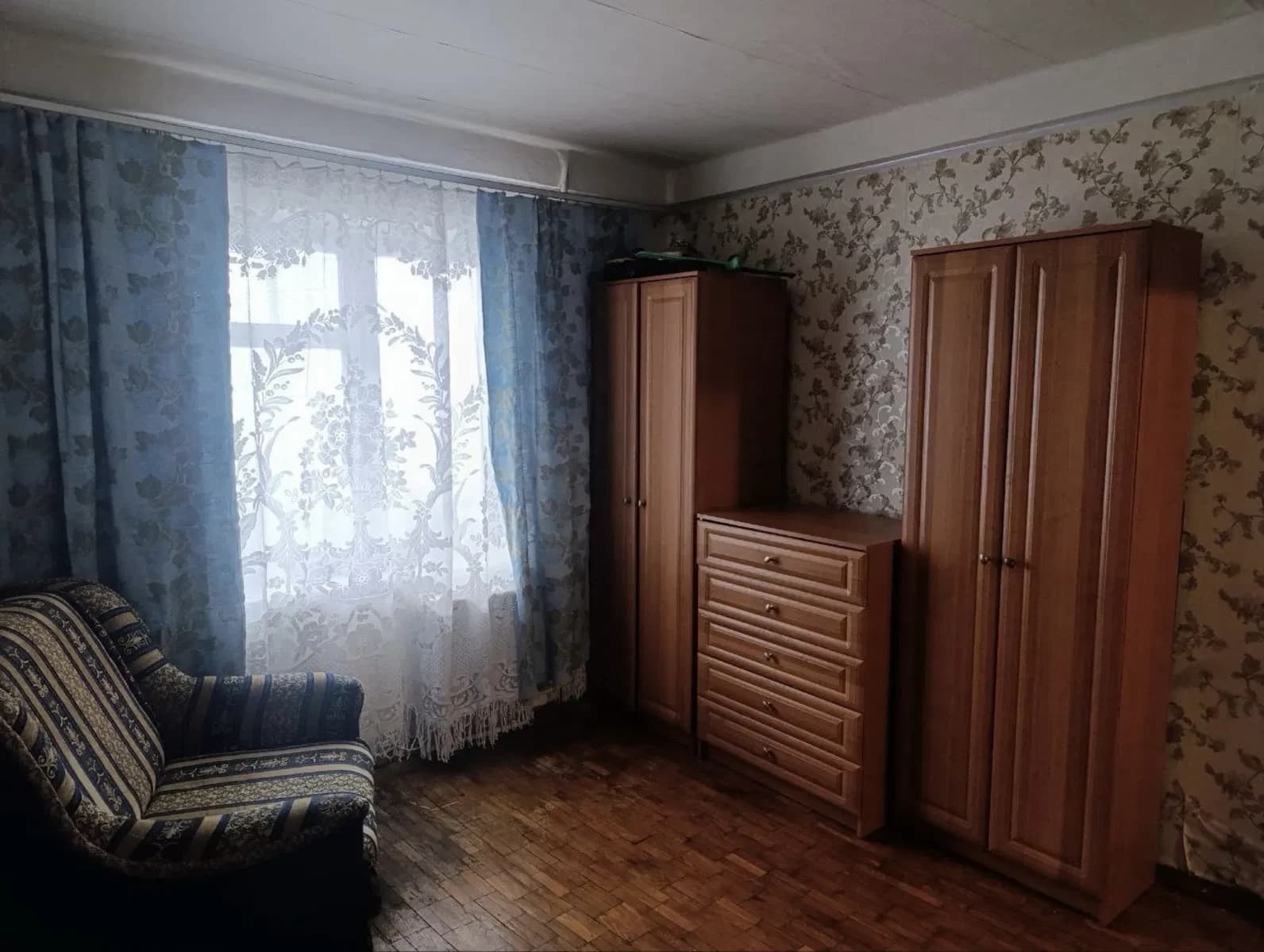 2-кімнатна квартира, Виноградарі: автономний будинок, кухня 10 м² - фото 4