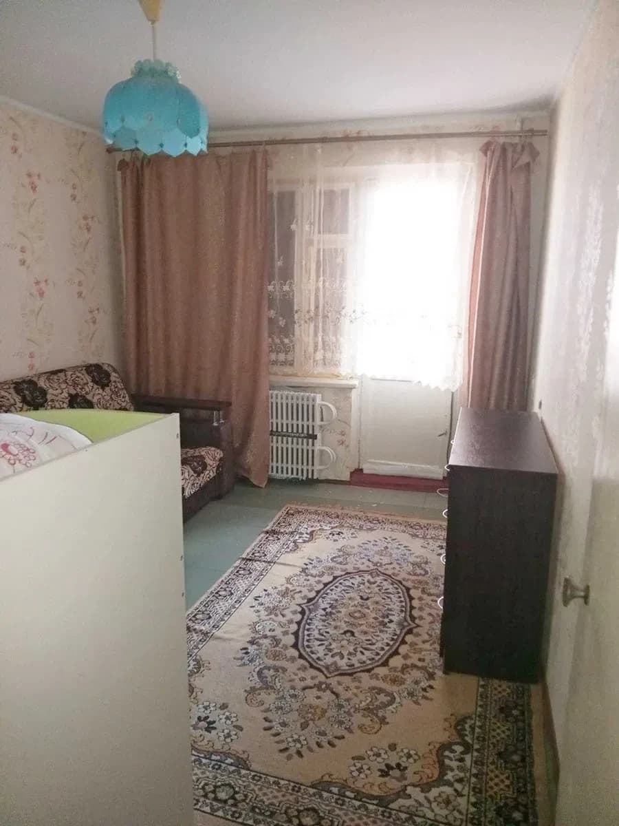 2-кімнатна квартира, Шевченківський: 3 балкони, вид на місто та центр