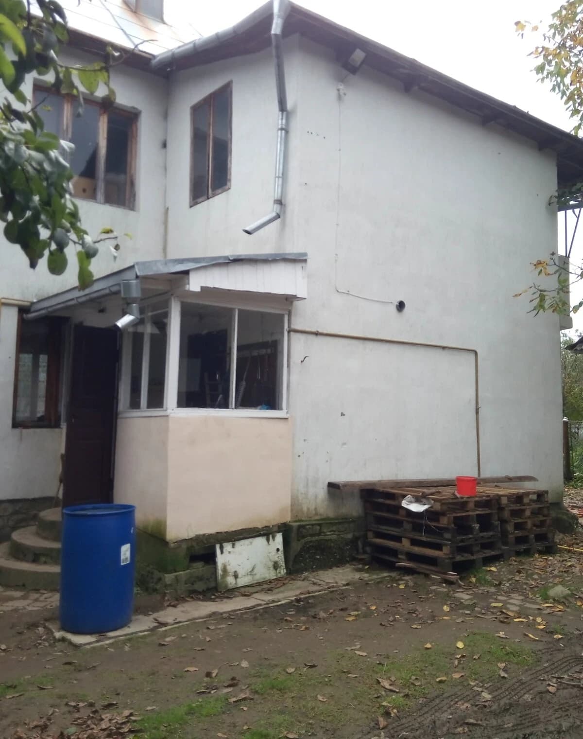 Будинок, Надвірна: сад і город, гараж із підвалом, свердловина - фото 3