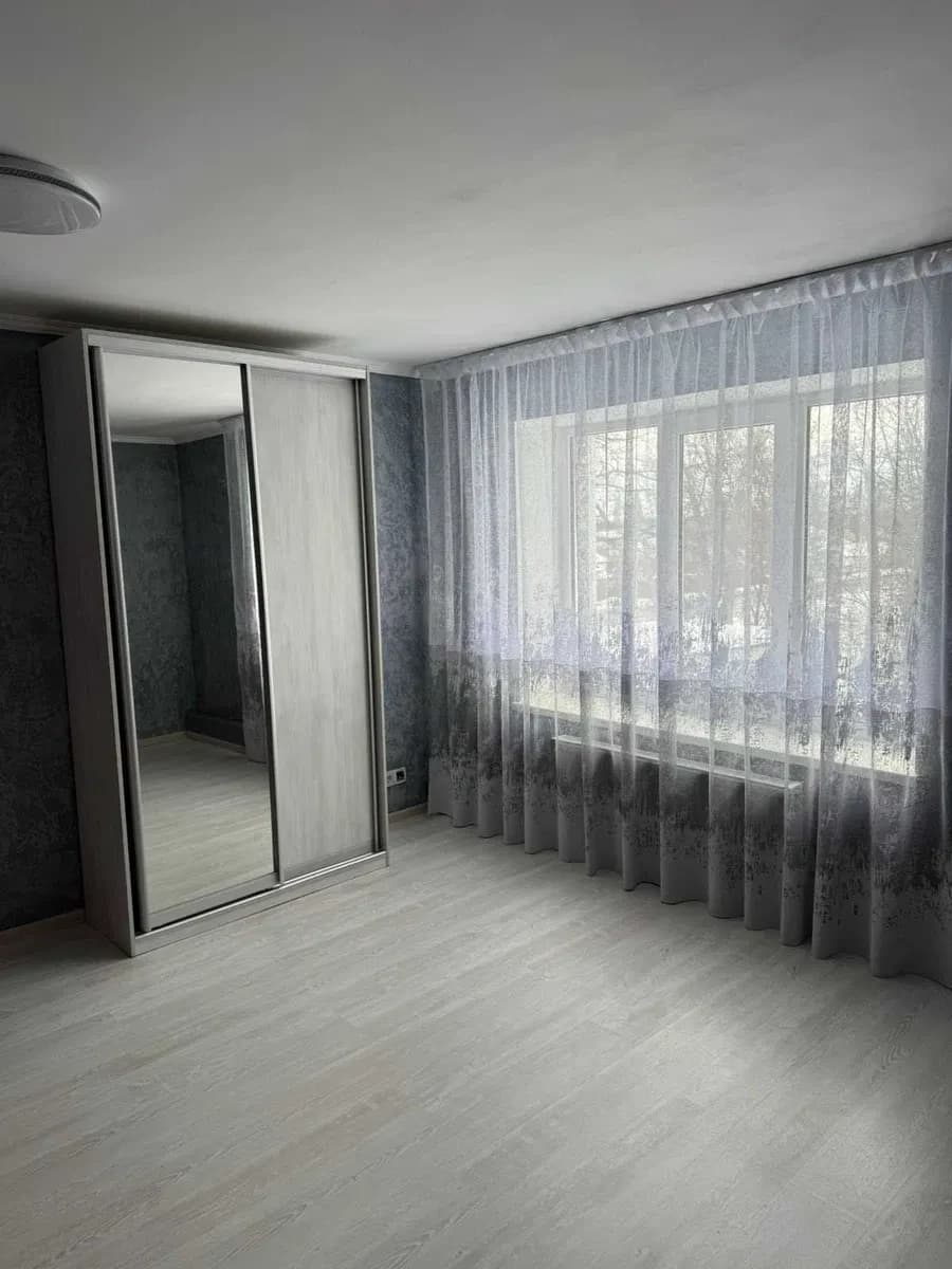 Студія, Бориспіль: косметичний ремонт, меблі та техніка