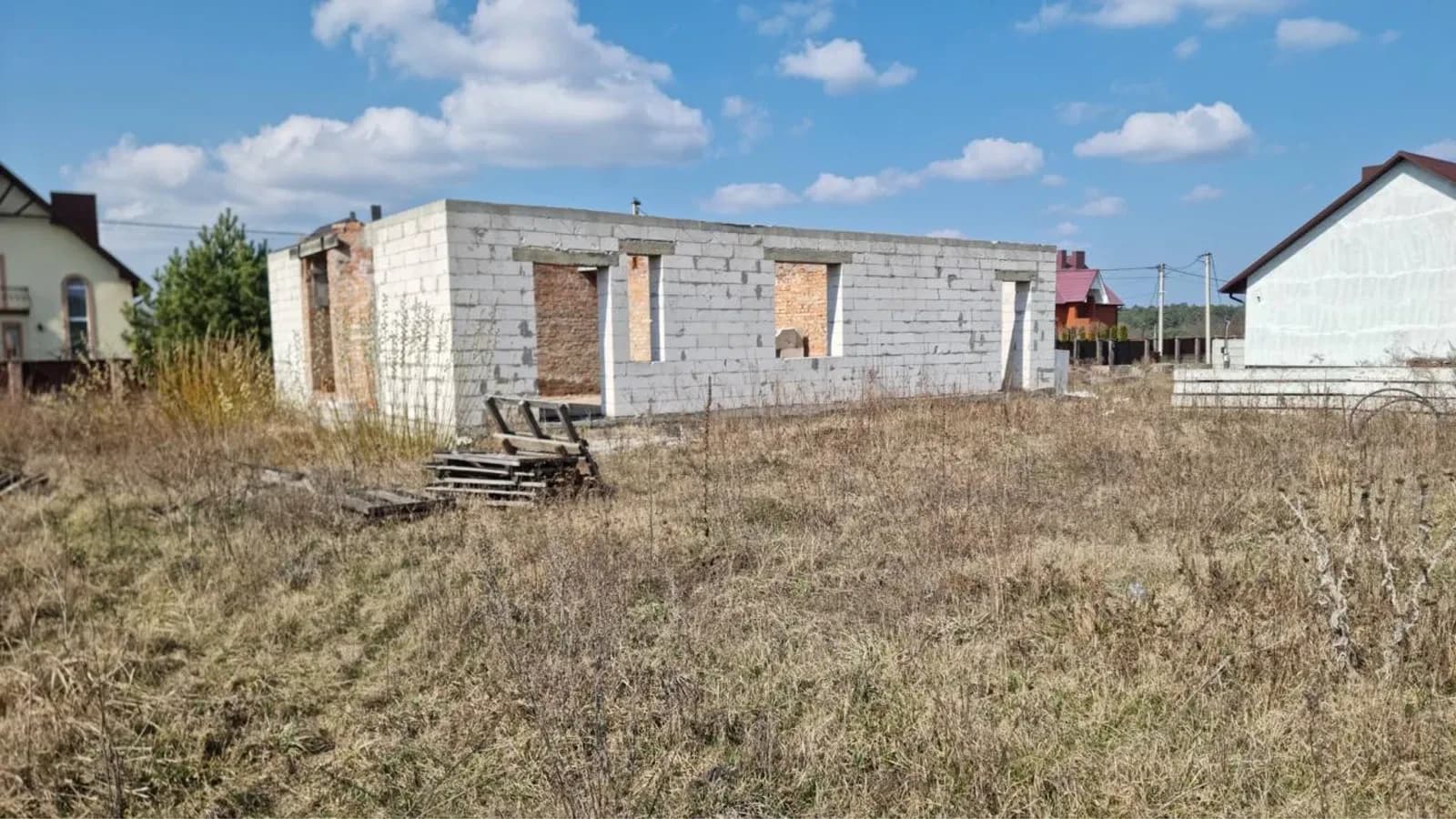 Ділянка 9 соток, Небіжка: почате будівництво, будинок 195 м² з гаражем - фото 3